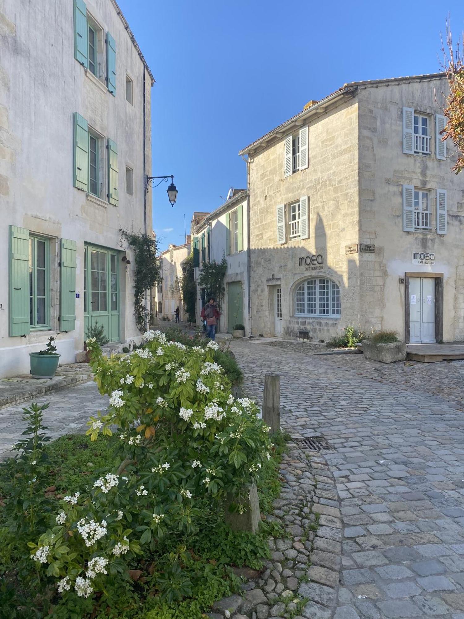 Les Remparts Apartment Saint-Martin-de-Re Luaran gambar